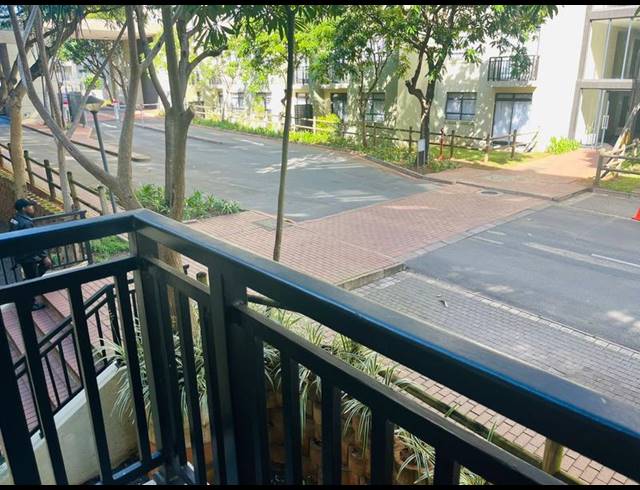 1 BEDROOM APARTMENT FOR SALE IN UMHLANGA RIDGE